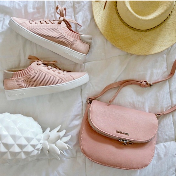 michael kors pink shoes